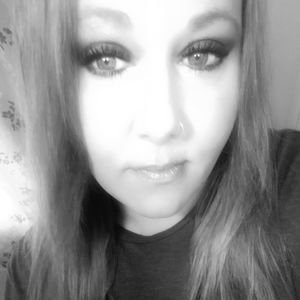 Meet your Posher, Stacie